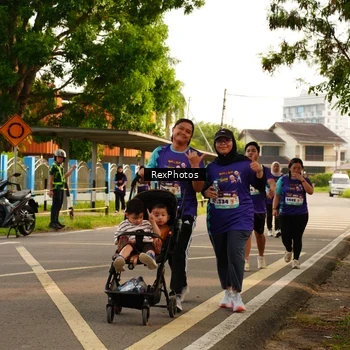 Runner Photo 8207973
