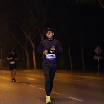Runner Photo 8207980
