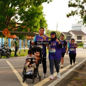 Runner Photo 8207981