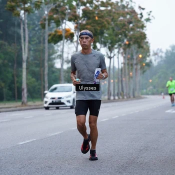 Runner Photo 8207985