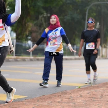 Runner Photo 8207987