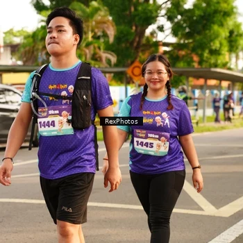 Runner Photo 8208001