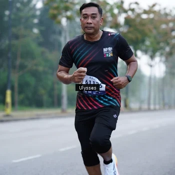 Runner Photo 8208010