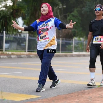 Runner Photo 8208026