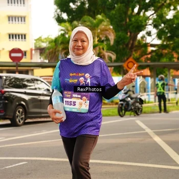 Runner Photo 8208028