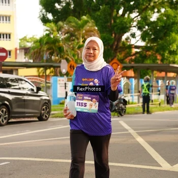 Runner Photo 8208039