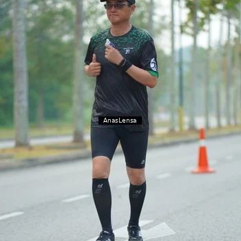 Runner Photo 8208044