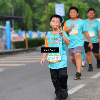 Runner Photo 8208047