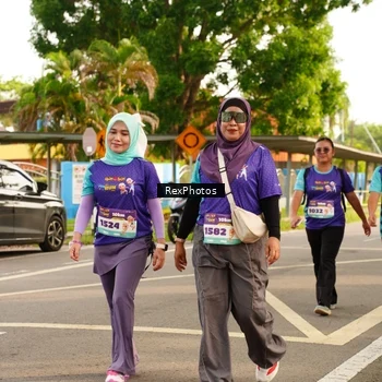 Runner Photo 8208060