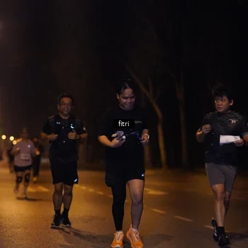 Runner Photo 8208082