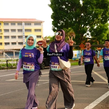 Runner Photo 8208086