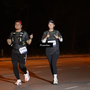 Runner Photo 8208087