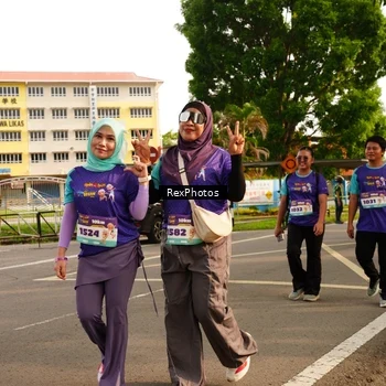 Runner Photo 8208090