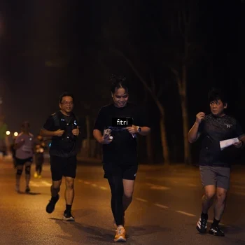 Runner Photo 8208099