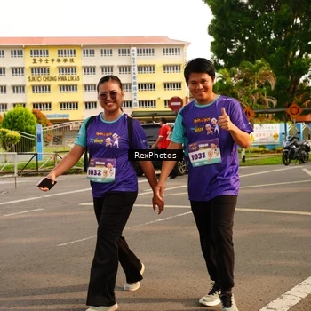 Runner Photo 8208102