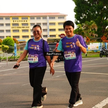 Runner Photo 8208103