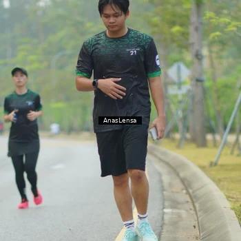 Runner Photo 8208123