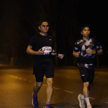 Runner Photo 8208125