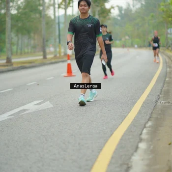 Runner Photo 8208130