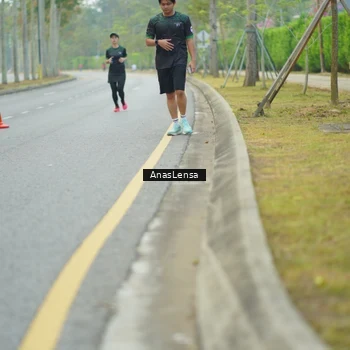 Runner Photo 8208132