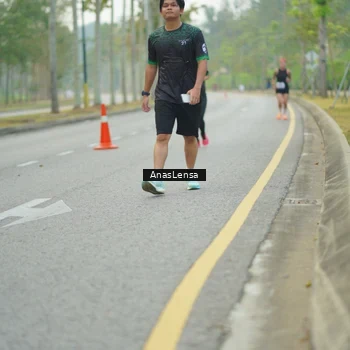 Runner Photo 8208137