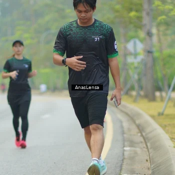 Runner Photo 8208140