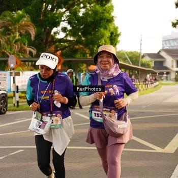 Runner Photo 8208173