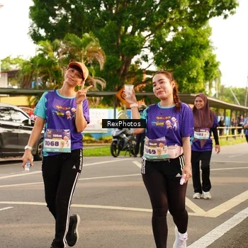 Runner Photo 8208189