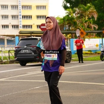 Runner Photo 8208192