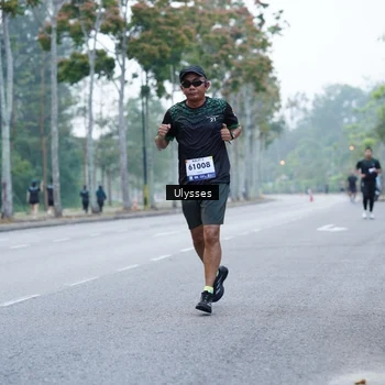 Runner Photo 8208213