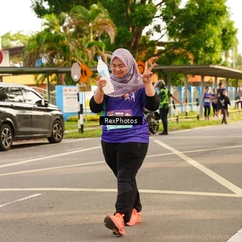 Runner Photo 8208238
