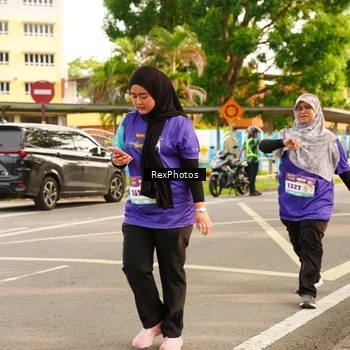 Runner Photo 8208257
