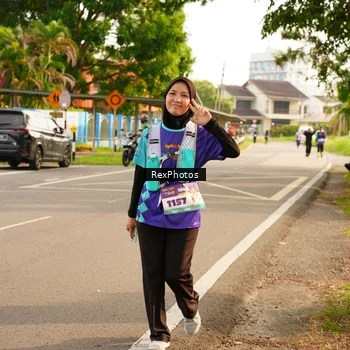 Runner Photo 8208294