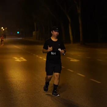 Runner Photo 8208295