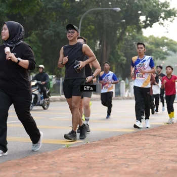 Runner Photo 8208306