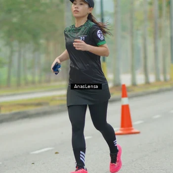 Runner Photo 8208308