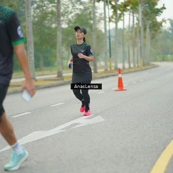 Runner Photo 8208310