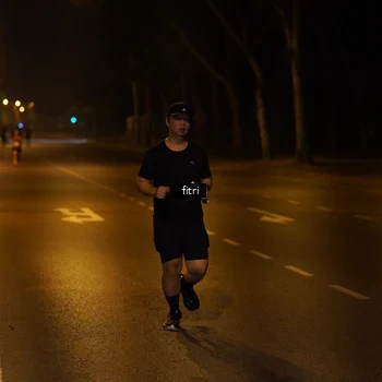 Runner Photo 8208318