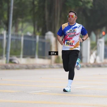 Runner Photo 8208350