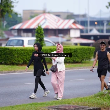 Runner Photo 8208352
