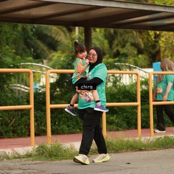 Runner Photo 8208387