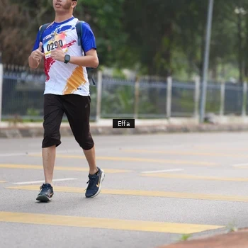 Runner Photo 8208410
