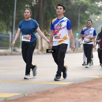 Runner Photo 8208411
