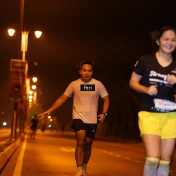 Runner Photo 8208418