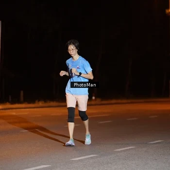 Runner Photo 8208427