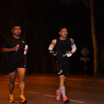 Runner Photo 8208430