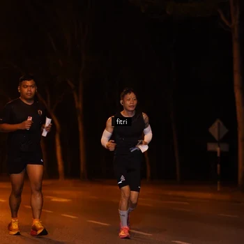 Runner Photo 8208436