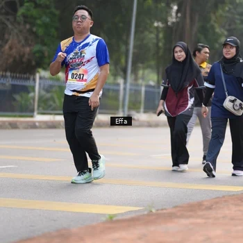 Runner Photo 8208455