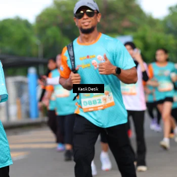 Runner Photo 8208490