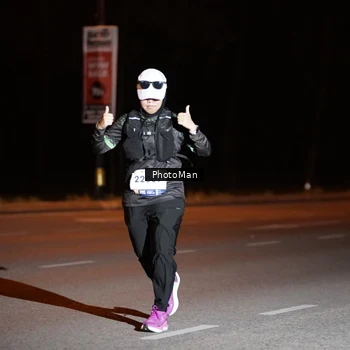 Runner Photo 8208513